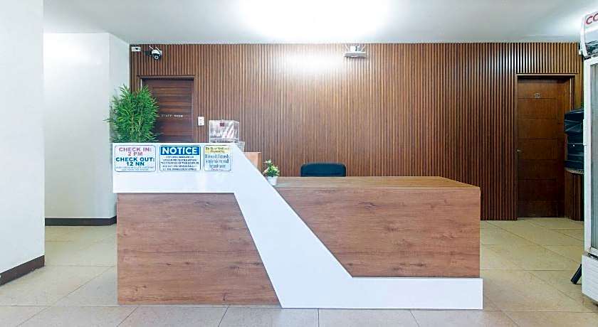 RedDoorz RJs Bldg near Lyceum Gen Trias Cavite