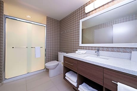 2 Queen Beds Studio Nonsmoking