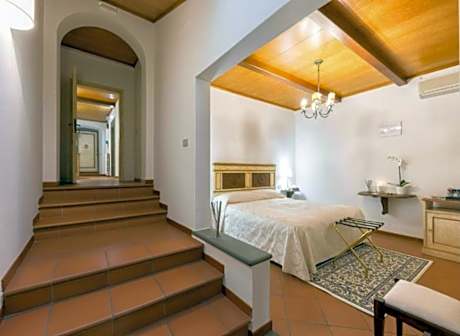 Large Room with Bathtub