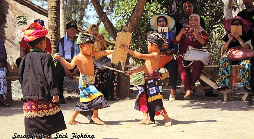 Duyung Rooms and Resto