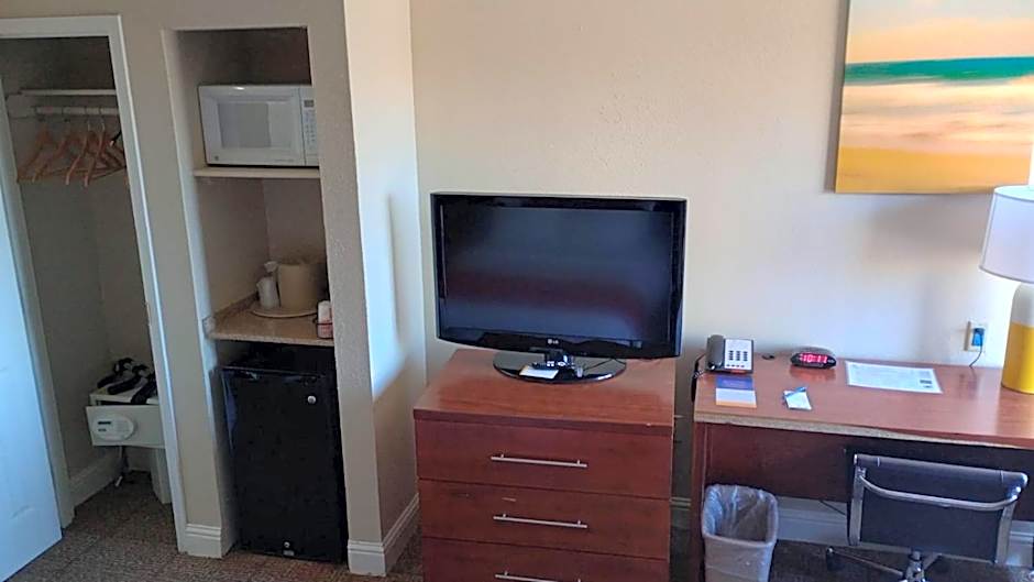 SAMIR Stay at NW Expressway