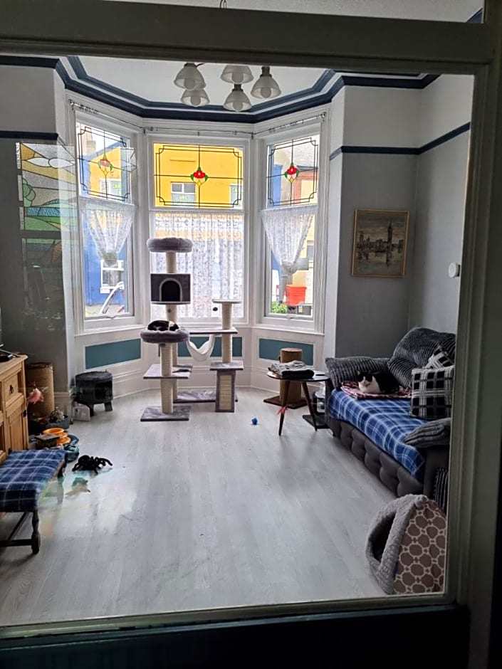 Sirocco Blues Guest House – Blackpool