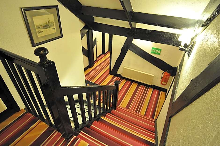 The Roundabout Hotel