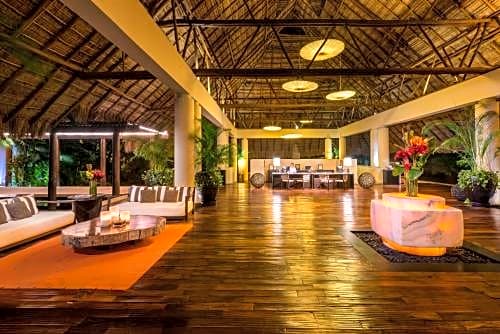 Movich Club at Blue Diamond Luxury Boutique Hotel