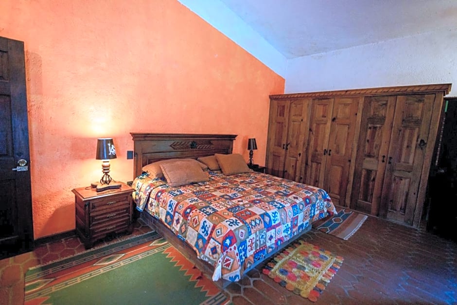 Lago Sol Hotel & Suites