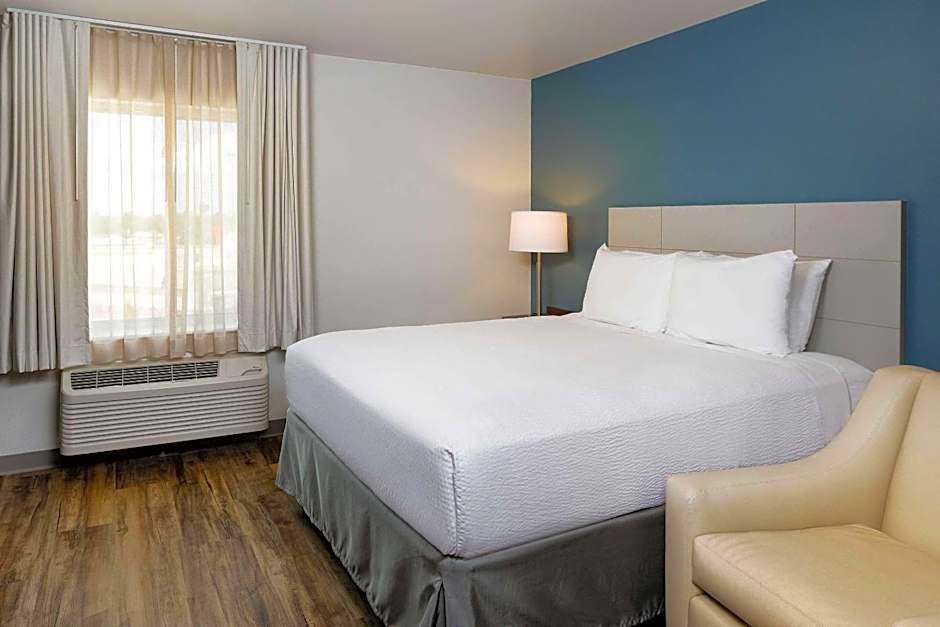 Woodspring Suites Houston IAH Airport