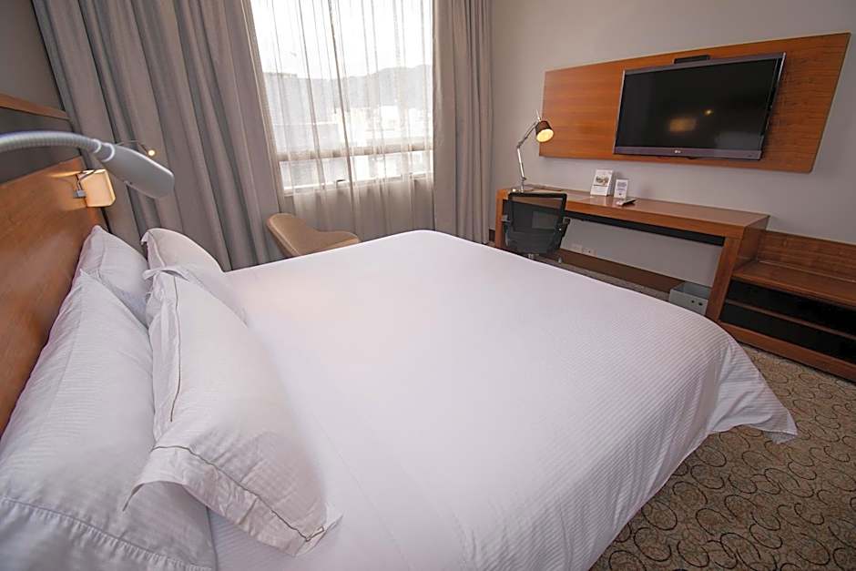 DoubleTree by Hilton Bogota - Parque 93