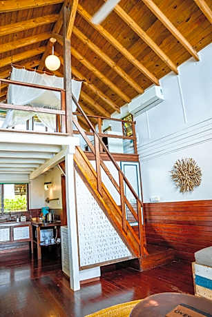 Bungalow with Sea View