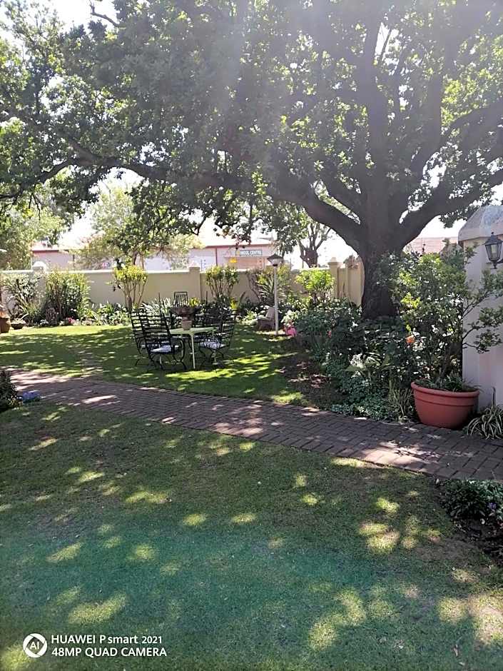 Oregon Place Guest House