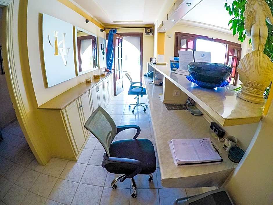 Vanessa Hotel