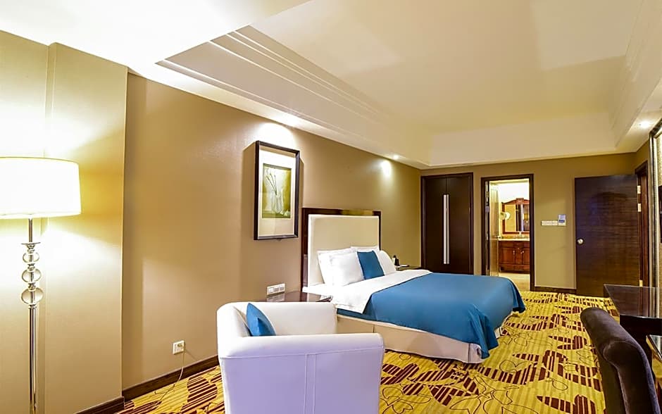 Country Garden Phoenix Hotel Tongliao