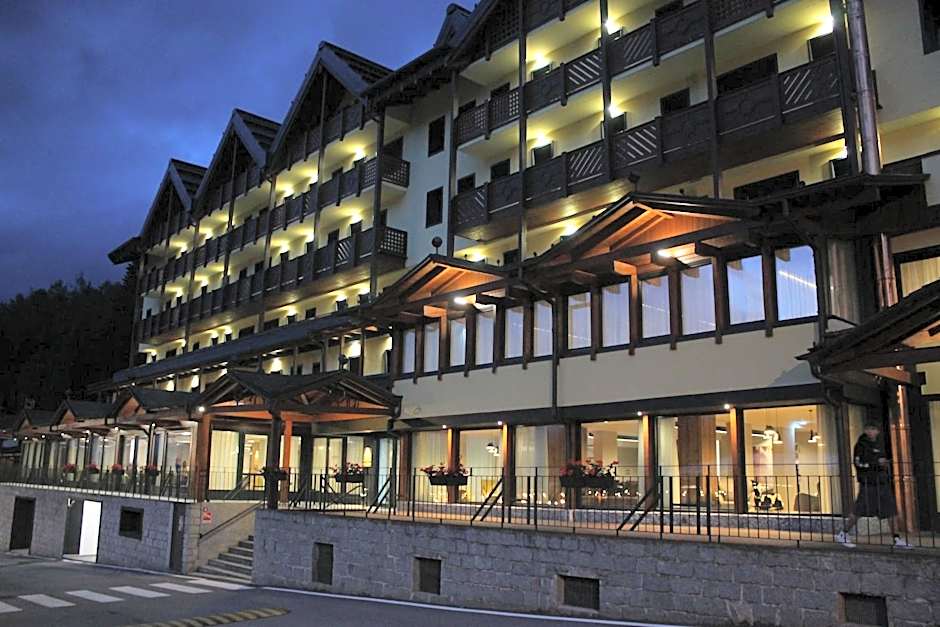 Armon Greenblu Hotel & Wellness