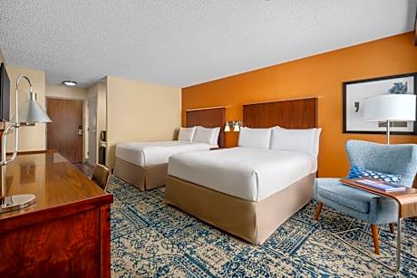 Queen Room with Two Queen Beds and Roll-in Shower - Mobility and Hearing Accessible