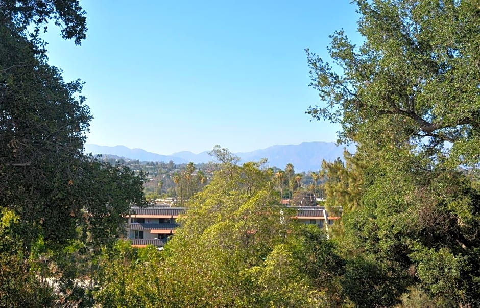 Arroyo Vista Inn