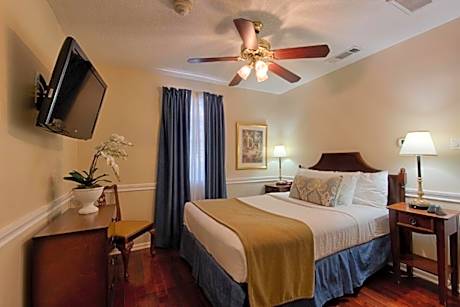 Queen Size Bed