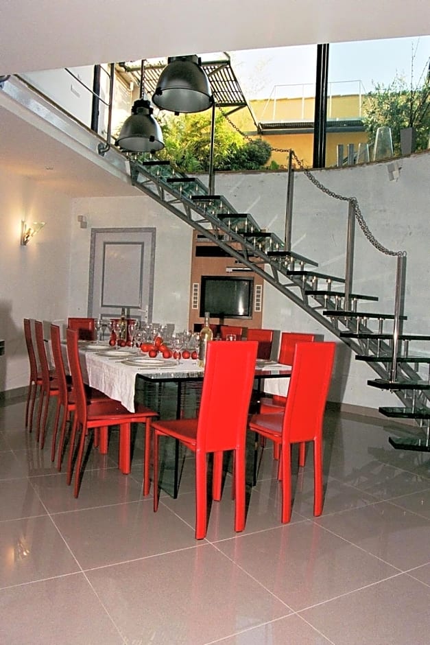 Loft De Cannes Bed And Breakfast – Cannes, CT