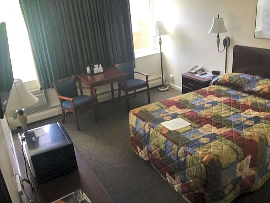 Baxter Park Inn