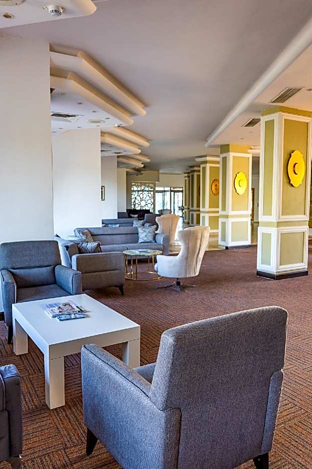 Sentinus Beach Hotel