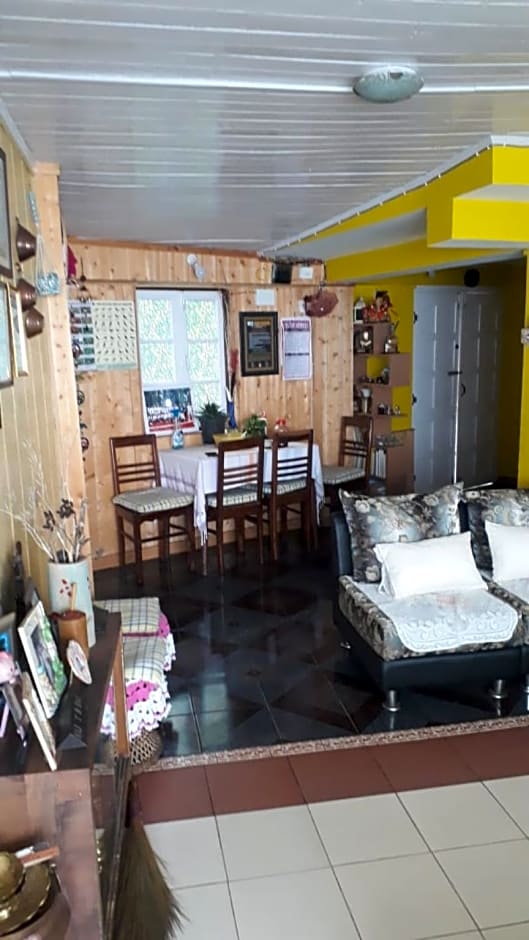 Goroomgo Smriya Homestay Darjeeling