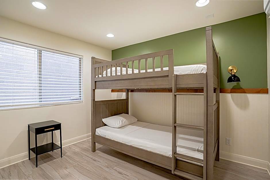 Pioneer Lodge Springdale