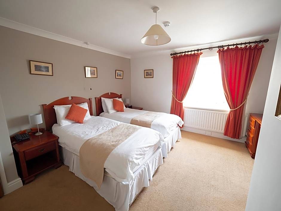 The Rest and Be Thankful Inn