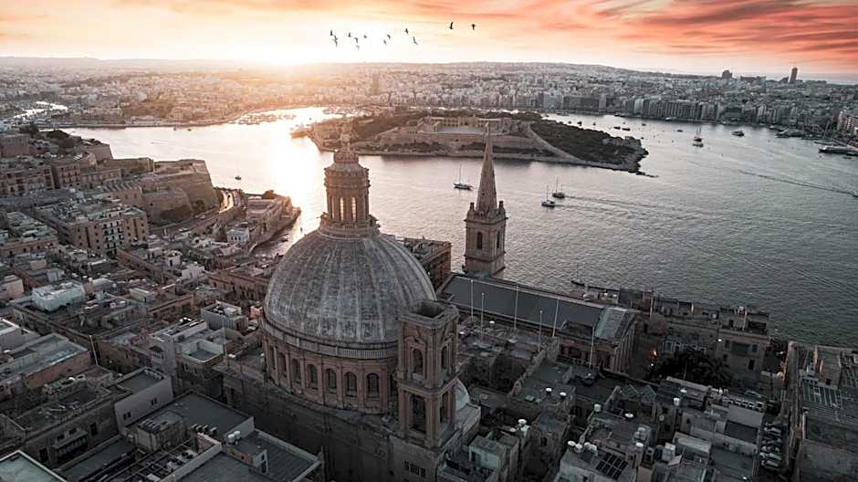 Bayview Hotel by ST Hotels