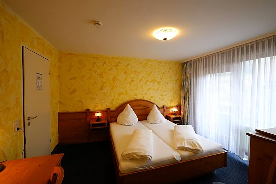 Hotel-Gasthof Hirschen