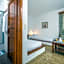 Hotel Delfinia
