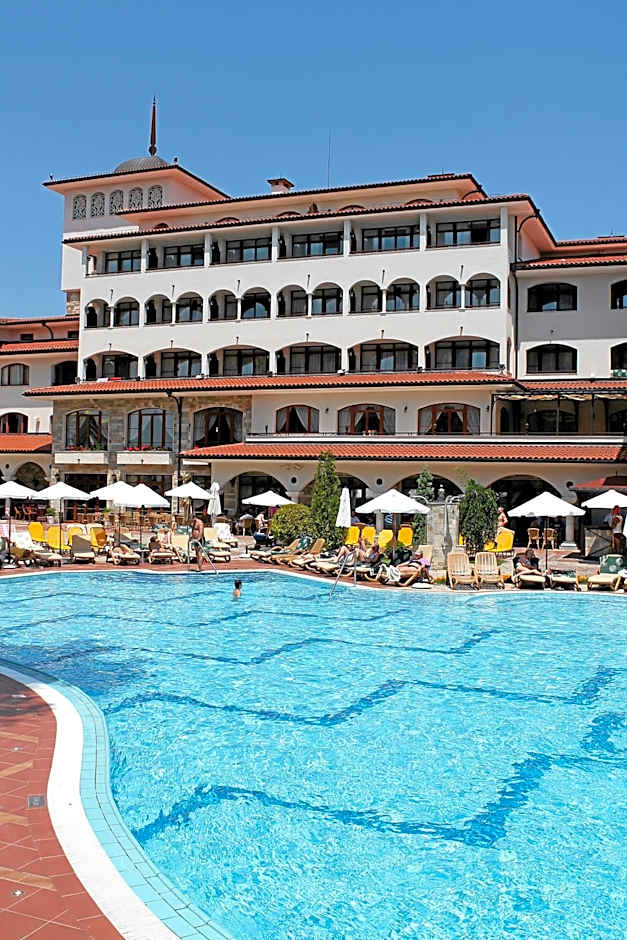 Helena Park - Ultra All Inclusive