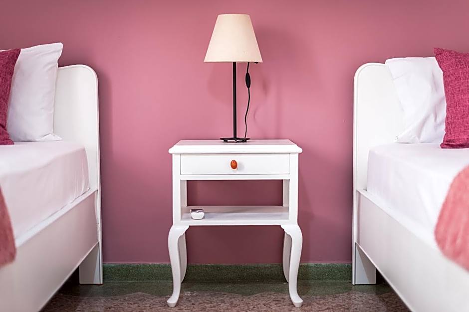 Private Rooms Athens - Shared Bathroom