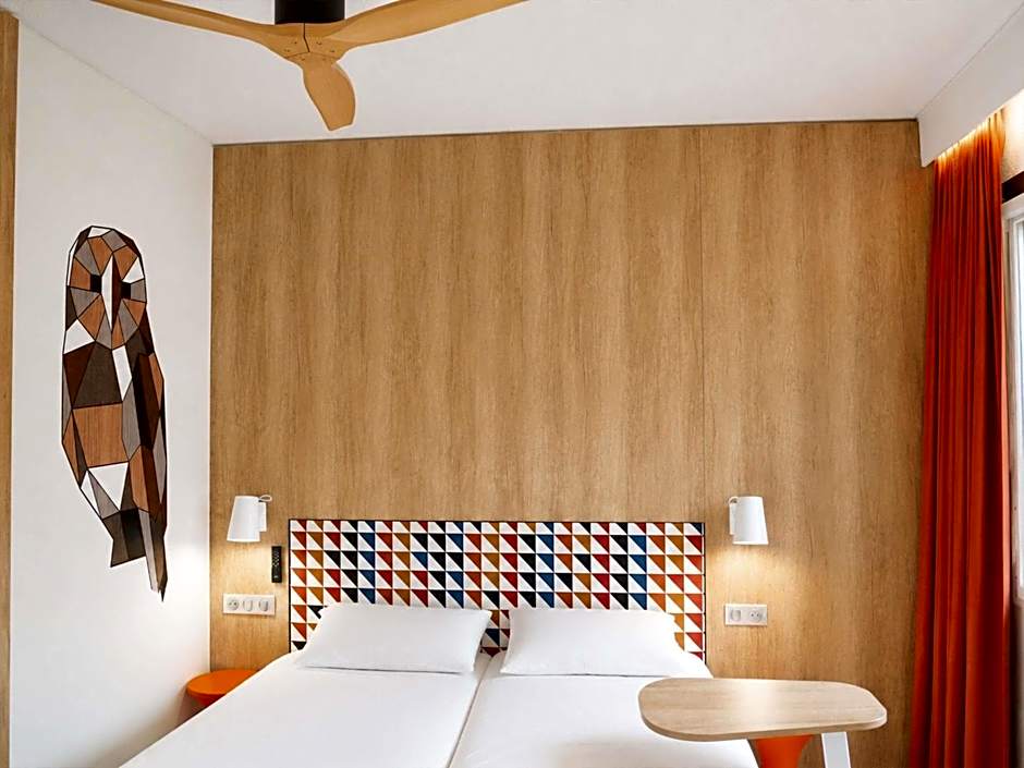 ibis Styles Caen Centre Historique
