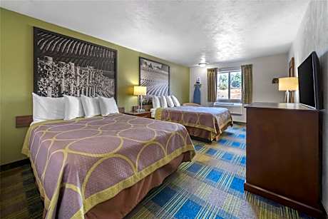 2 Queen Beds Non-Smoking