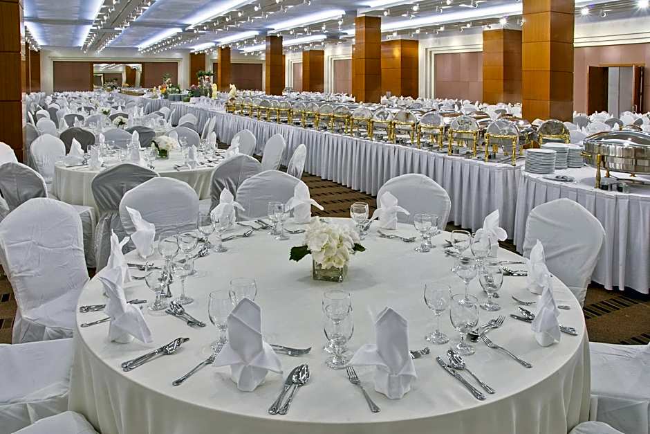 Sheraton Dammam Hotel & Convention Centre