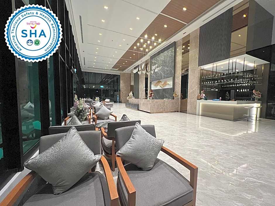 Crystal Srivaree Suvarnabhumi Hotel