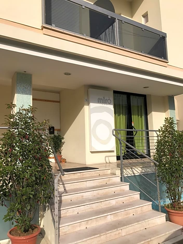 Hotel MIRO'