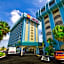 Clarion Inn & Suites Miami International Airport