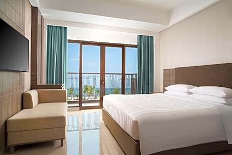 Twin Room with Balcony, Garden View