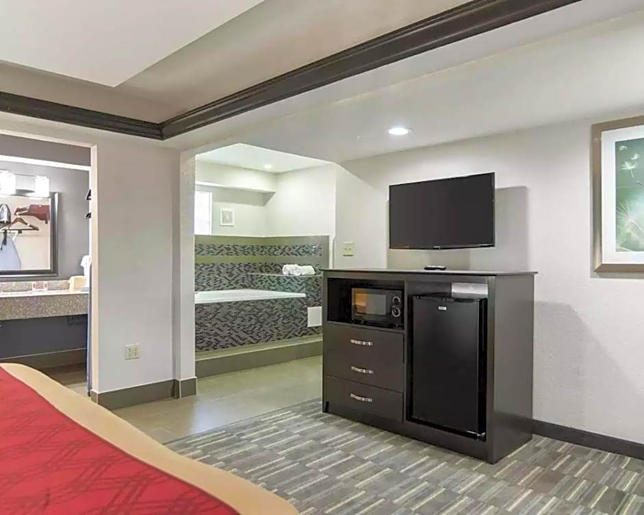 HomeStay Inn & Suites