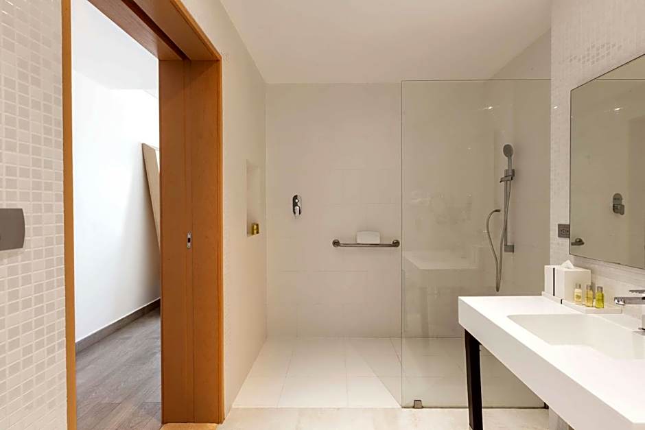 DoubleTree by Hilton Mazatlan