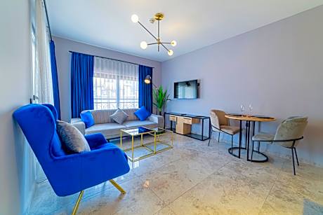 King Room with Mountain View