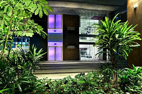 YOTEL Singapore Orchard Road