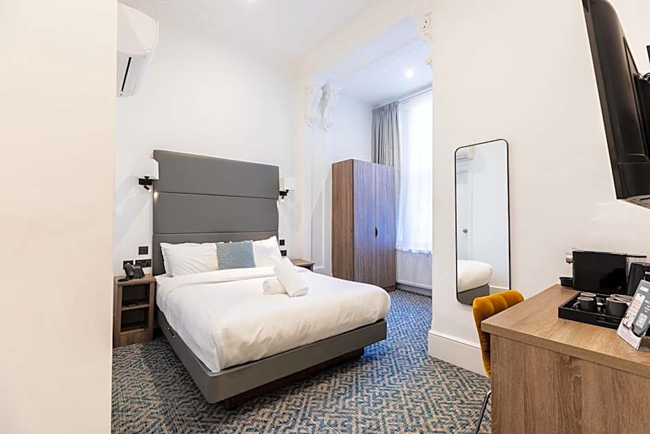 The Chapter Hotels - The J Hyde Park