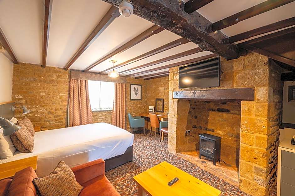 Red Lion Hotel by Greene King Inns