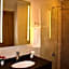 New MerryLand Hotel