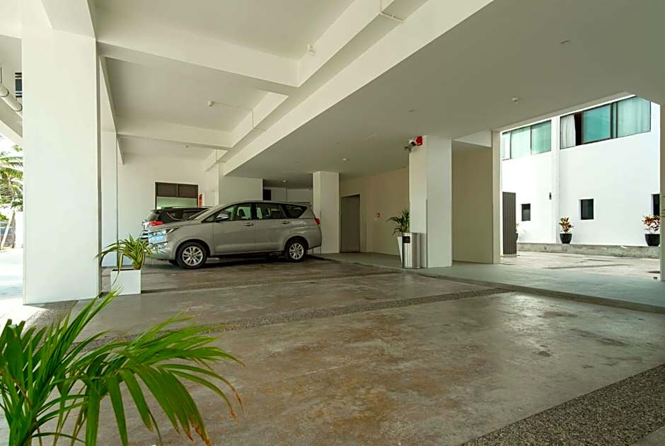 Ramada Suites by Wyndham Wailoaloa Beach Fiji