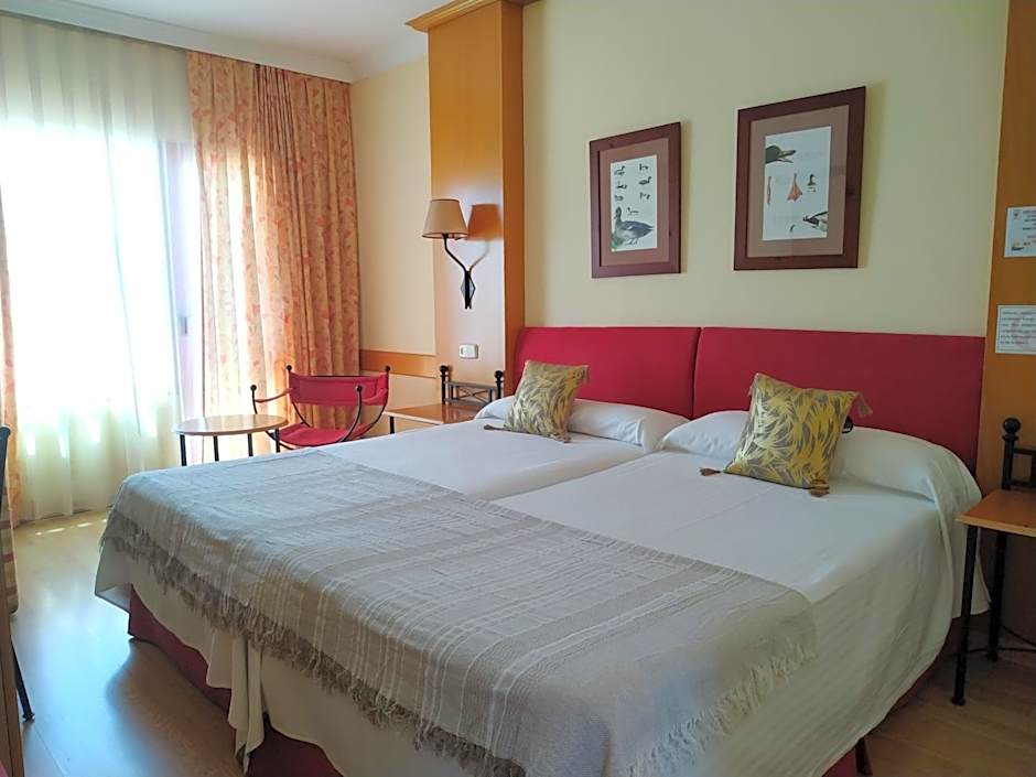 Área de Servicio El Cruce