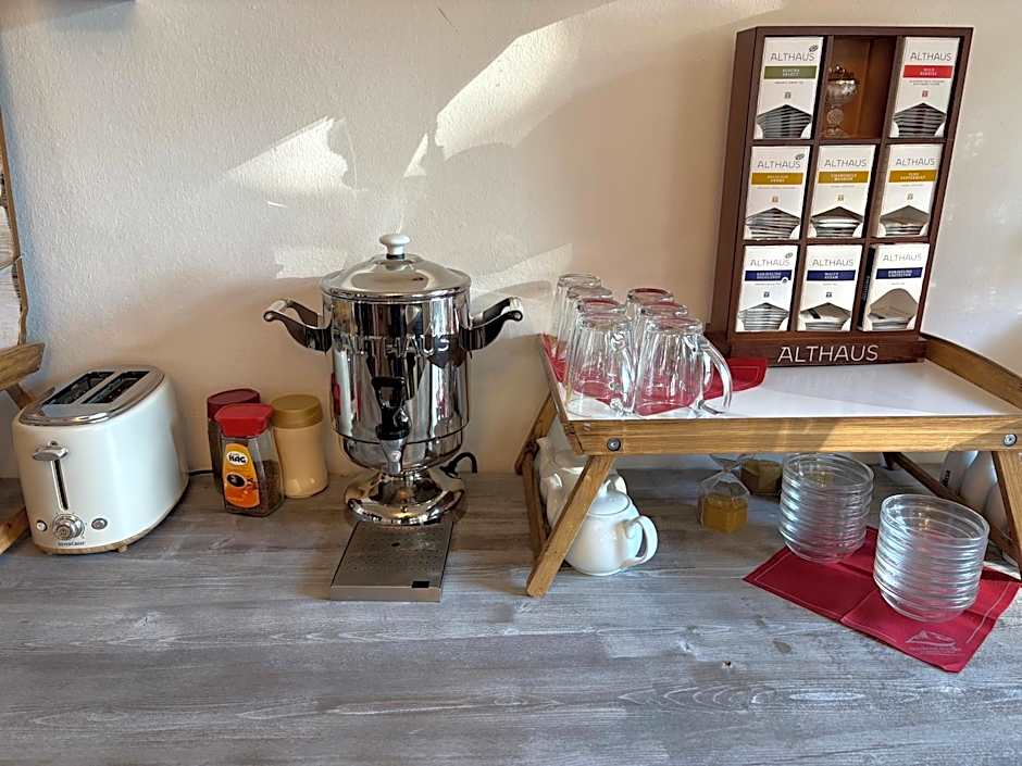 Alpinhotel INzeller