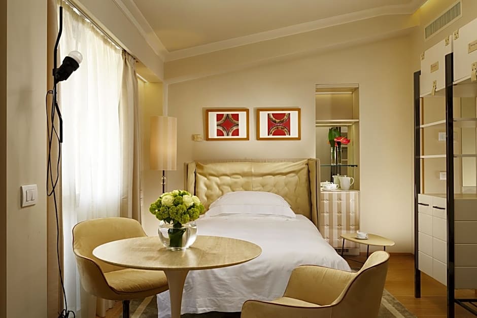 Photo 1 of 12 of Deluxe Junior Suite