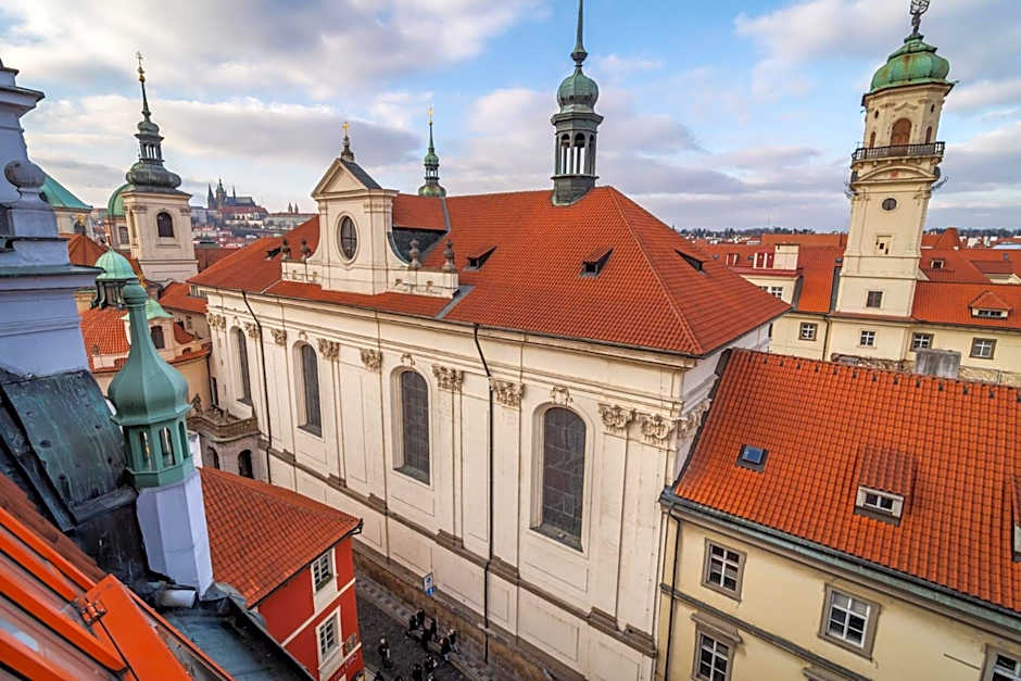 Royal Road Residence