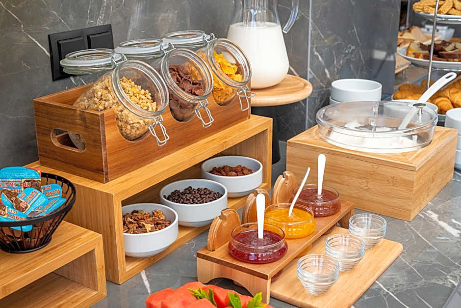 Minois Boutique Hotel